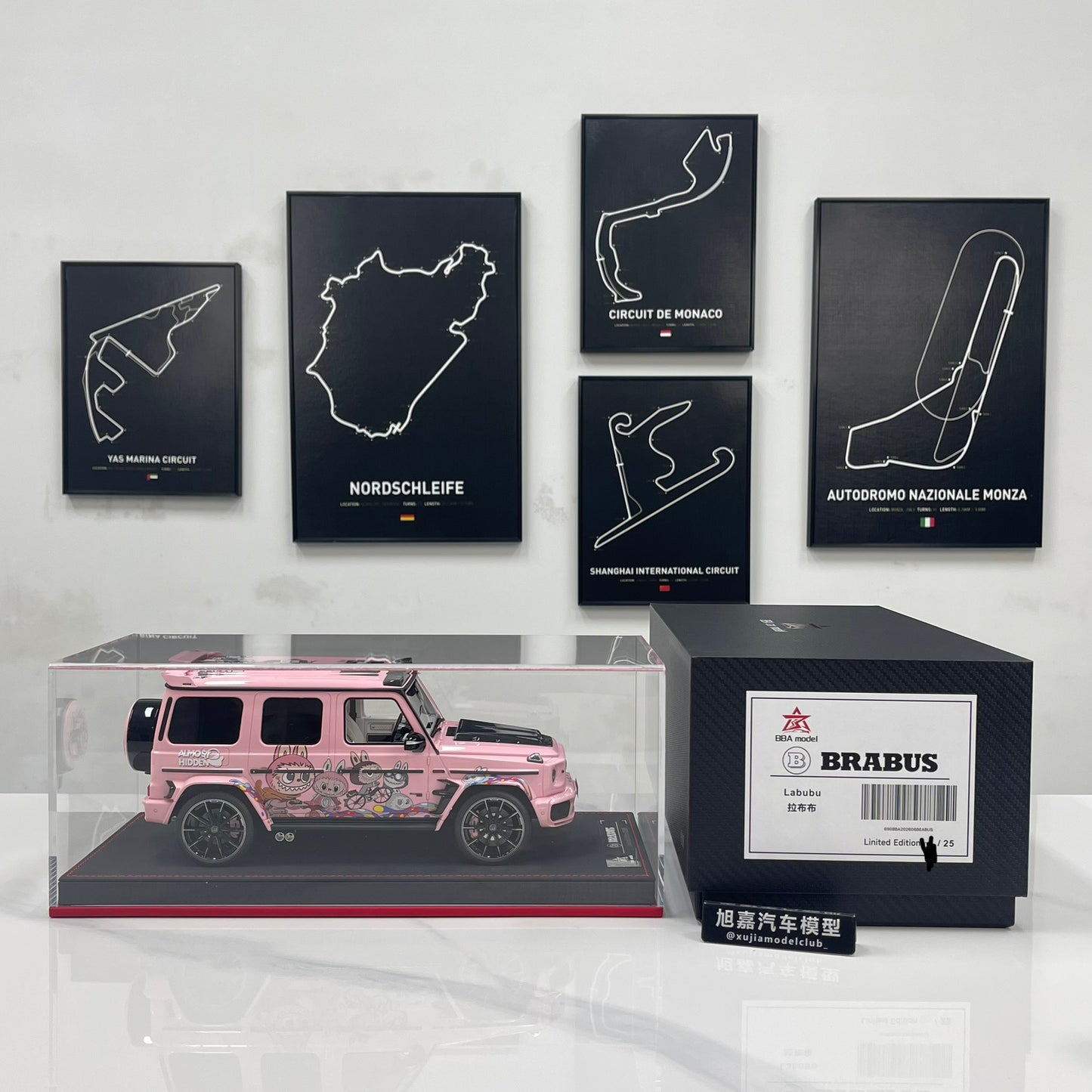 BBA Model 1/18 Brabus G800 Labubu BBA084