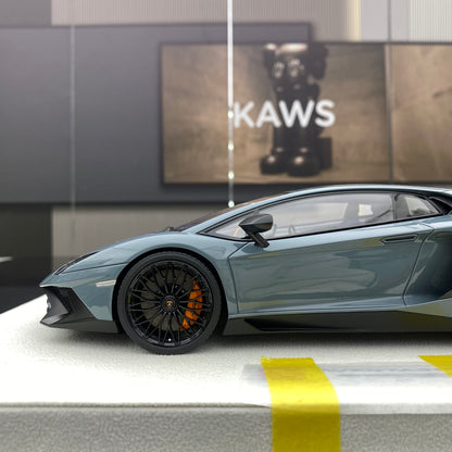 MAKE UP 1/18 Lamborghini Aventador LP750-4 SV limited edition car model