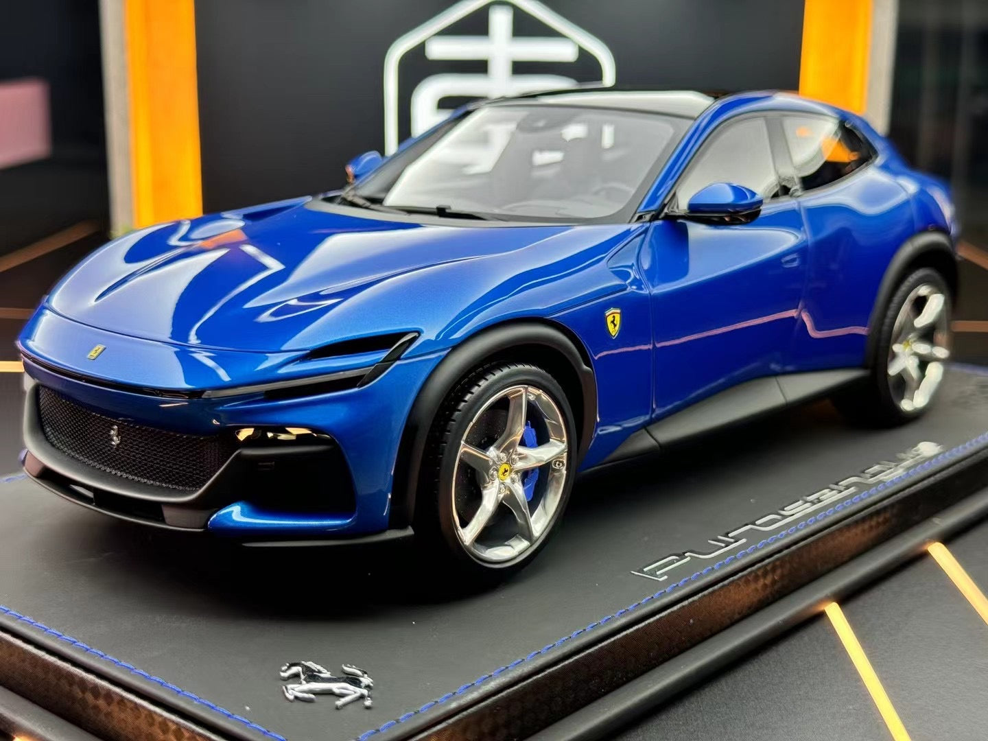 BBR 1:18 Ferrari Purosangue Blu Corsa 10/10 DDJ008