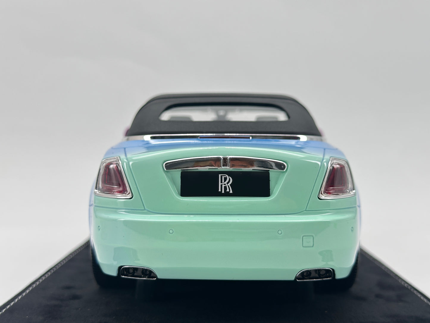 HH Model 1/18 Rolls-Royce Dawn, Six-Color Car, Simulation Car Model