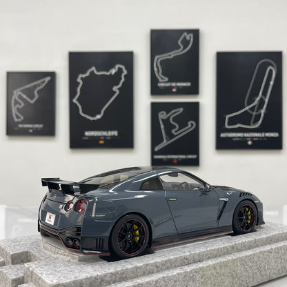 MOTORHELIX 1/18 Nissan GT-R NISMO (R35) Special Edition 2022 Stealth Grey Alloy Model Car