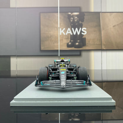 SPARK 1/18 Mercedes-Benz AMG F1 Team W14 2023 British Grand Prix Hamilton Black and Green Paint 18S901
