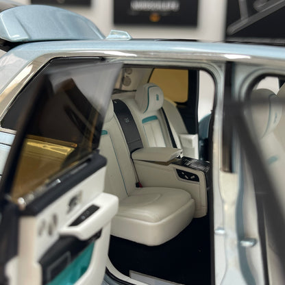 ZP 1/18 Rolls-Royce Cullinan BB Fishing Seat Edition Metallic Blue Alloy Simulation Model Car