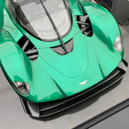 FRONTIART 1/8 Aston Martin Valkyire British Green FA Limited Edition Model