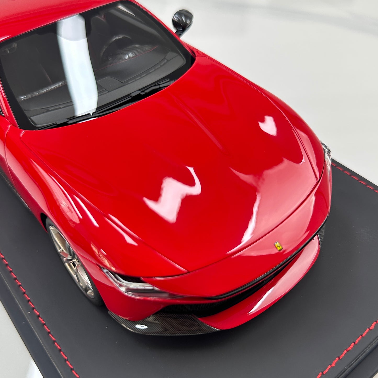 BBR 1/18 Ferrari Amalfi Standard Red P18272A2