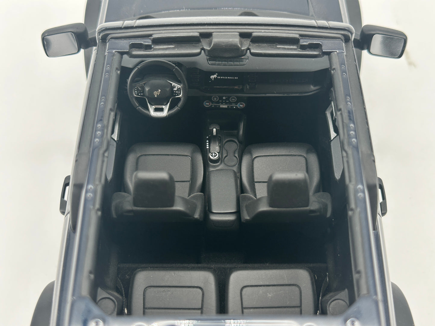 GT Spirit 1/18 Ford BRONCO Open Roof Blue Black Simulation Car Model