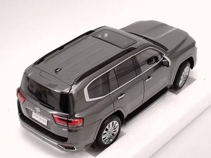 LCD 1/18 Toyota Land Cruiser LC300 ZX Gray Alloy Car Model