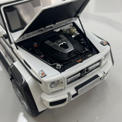 Almost Real 1/18 Mercedes-Benz G 650 Landaulet – Metallic White (820213)