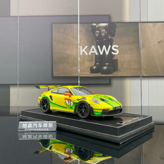 TP 1/18 Porsche 992 GT3 RS (Weissach Package) Glorora painting simulation car model
