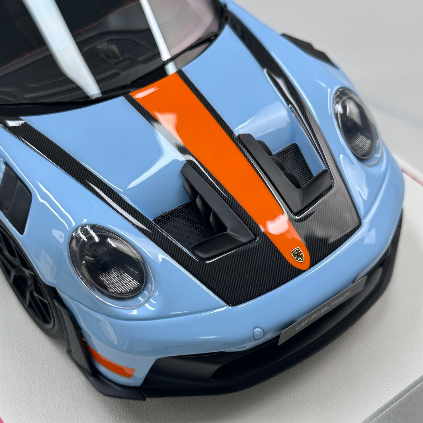 GH MODEL 1/18 Porsche 992 GT3RS Gulf Oil Limited Edition Model Car
