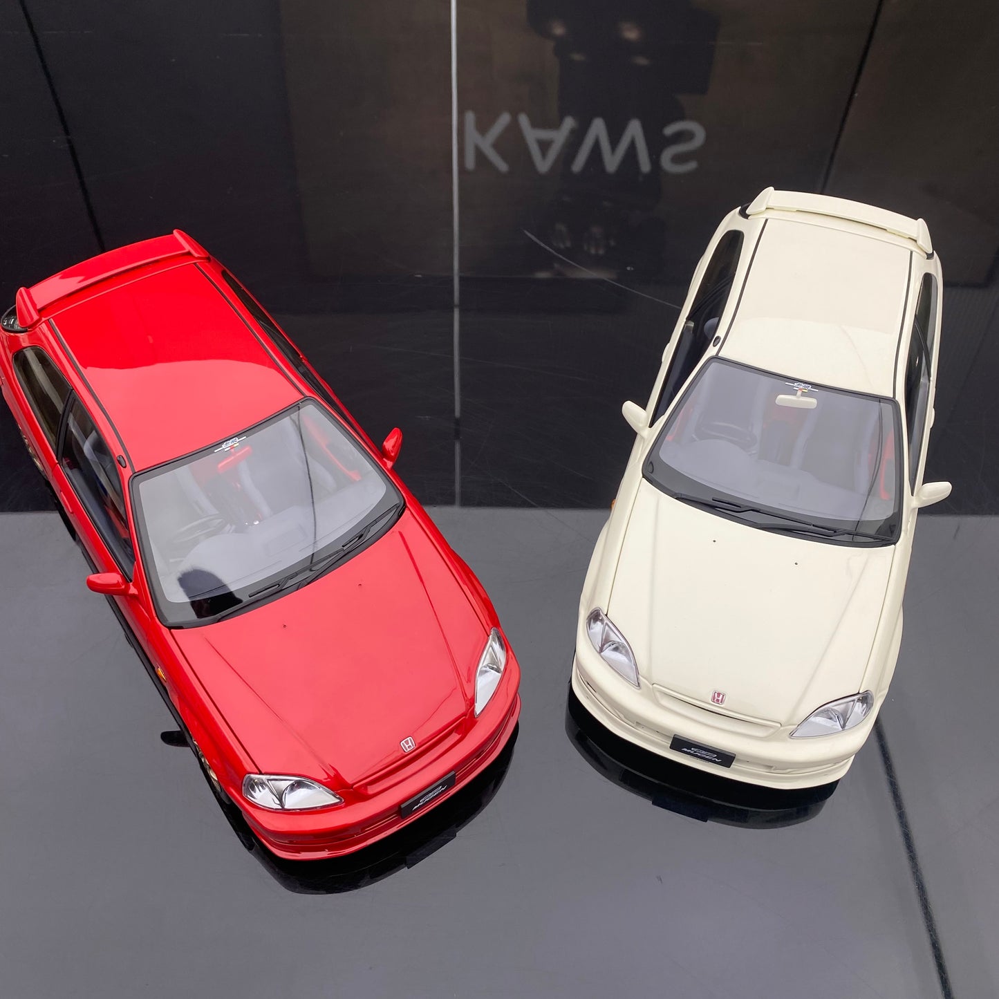 MH 1/18 Honda Civic EK9 Alloy Fully Open Simulation Car Model Ornaments