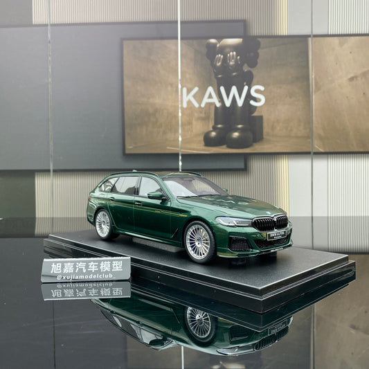 GT Spirit 1/18 BMW ALPINA B5 TOURING Green Simulation Car Model Ornament