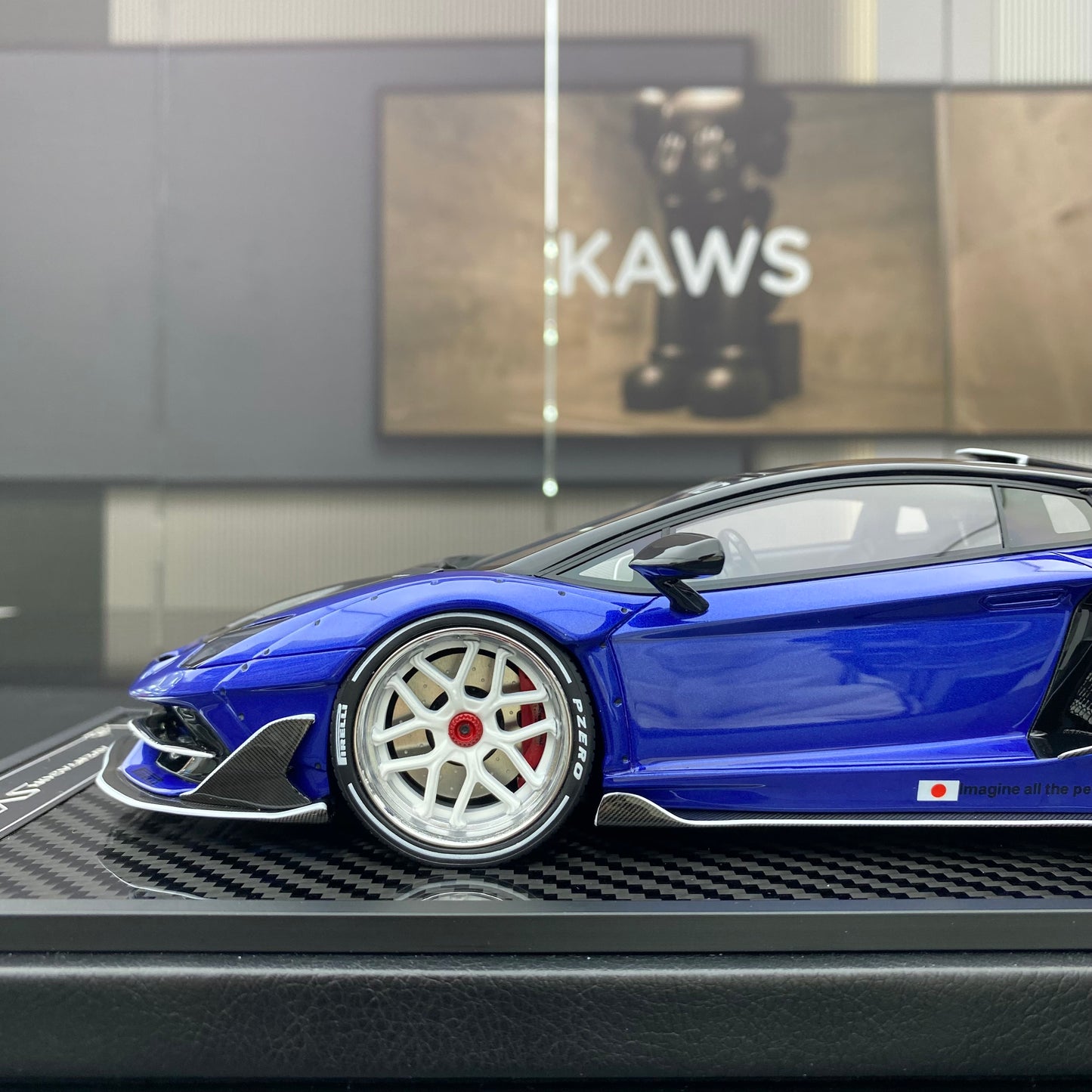 VIP 1/18 Lamborghini SVJ wide body modified car model ornament
