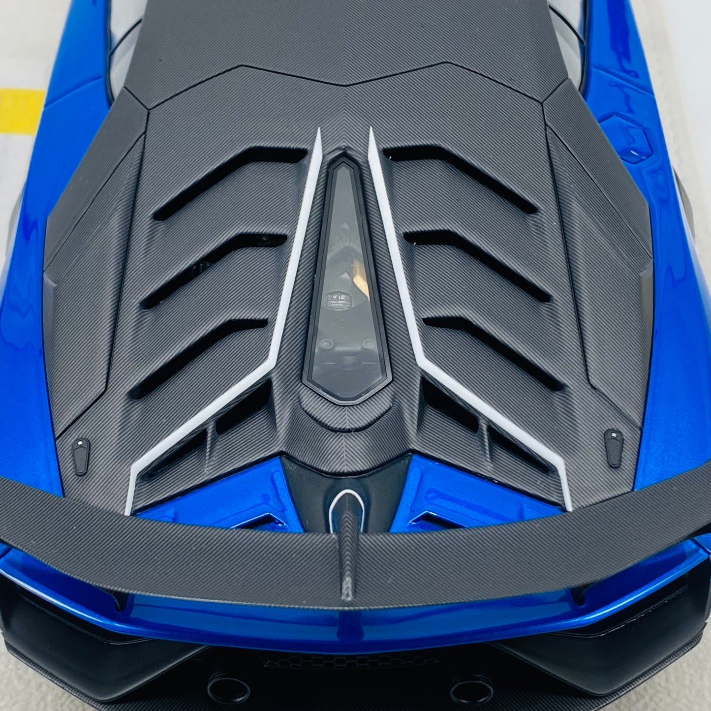 MAKEUP 1/18 Lamborghini SVJ 63 Blue Limited Edition Car Model Ornaments
