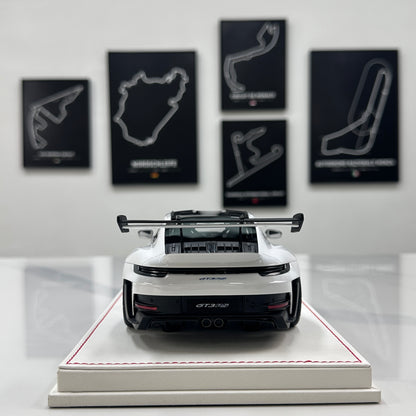 GH MODEL 1/18 Porsche 992 GT3RS, Sky Grey Limited Edition Model Car Figurine