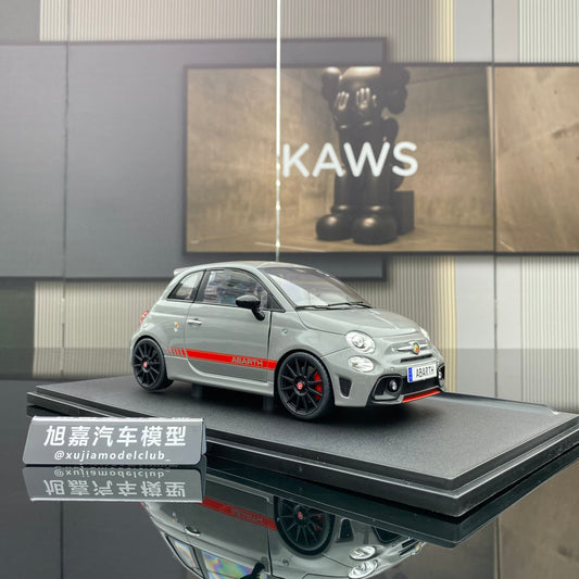 Solido 1/18 Fiat 695 Abarth alloy simulation car model