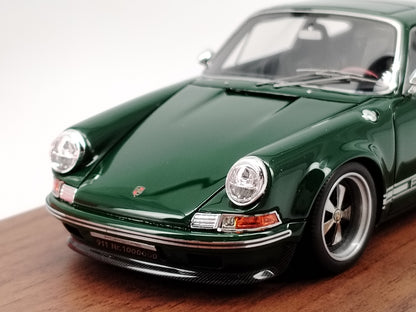 SCM 1/43 Porsche Kaege Retro Classic 964 Irish Green