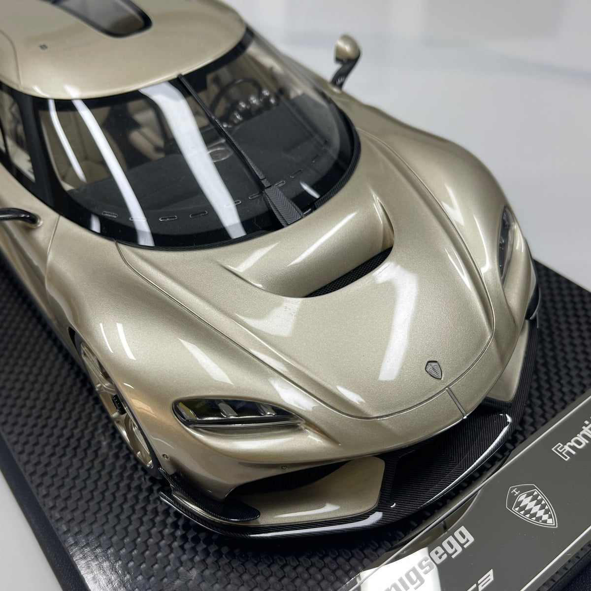 FrontiArt 1/18 Koenigsegg Gemera - Champagne - FA207