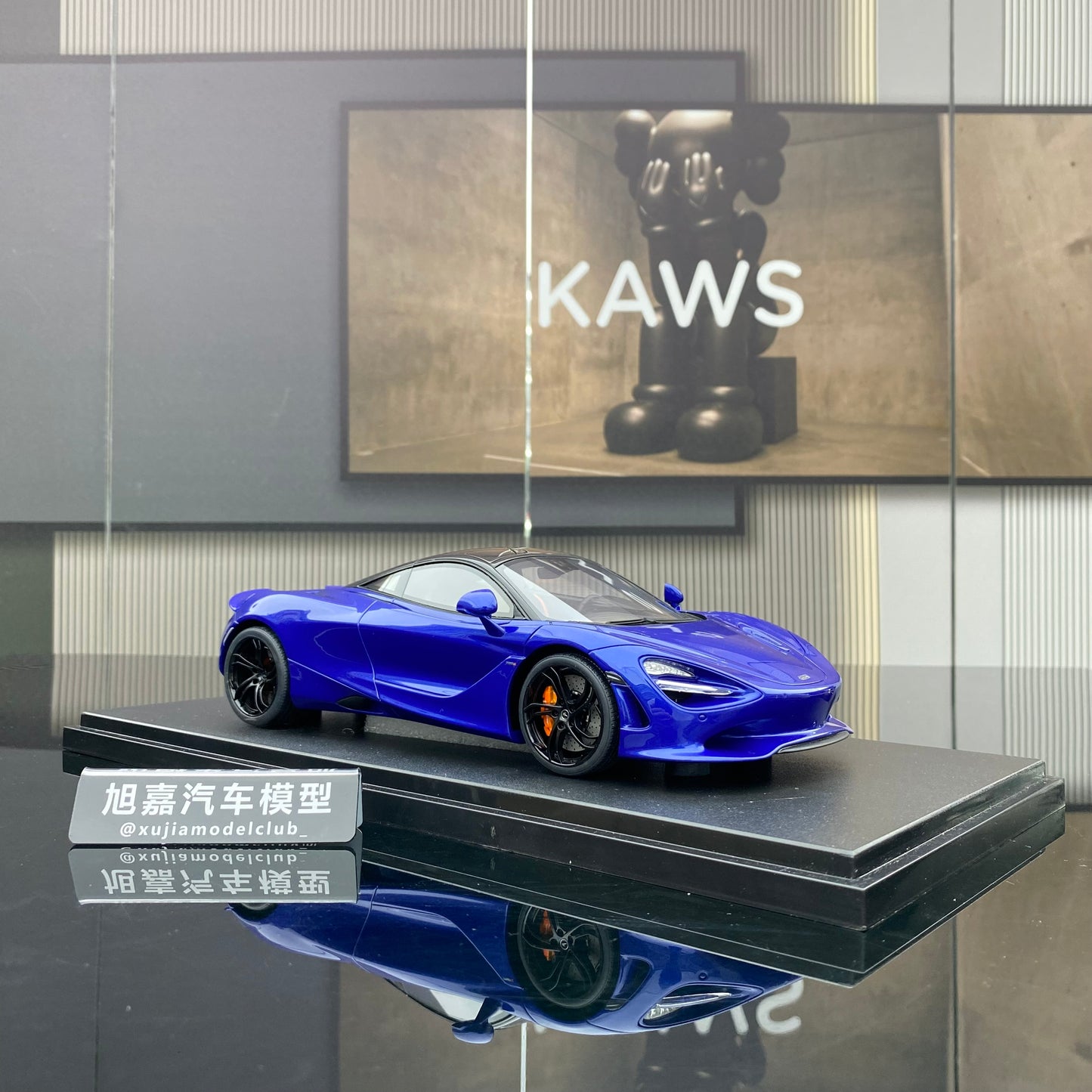 GT Spirit 1/18 McLaren 750S Coupe Blue Supercar Limited Edition Car Model Ornament