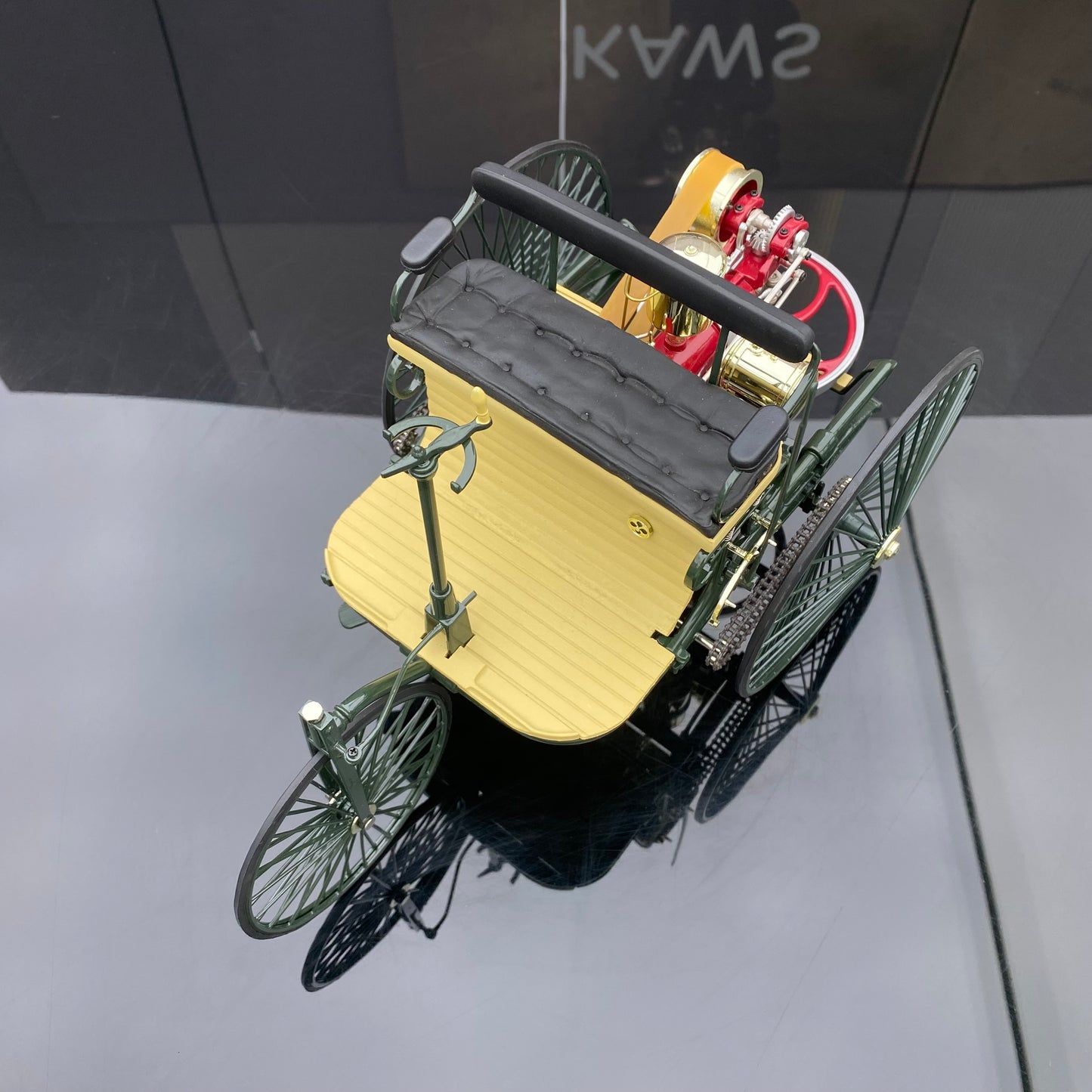 TIME TOP 1/8 Mercedes-Benz No. 1 classic car simulation car model birthday gift ornaments
