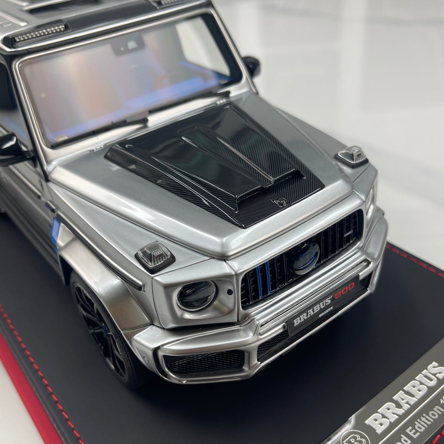 BBA Model 1/18 Brabus G800 Tungsten Silver BBA085