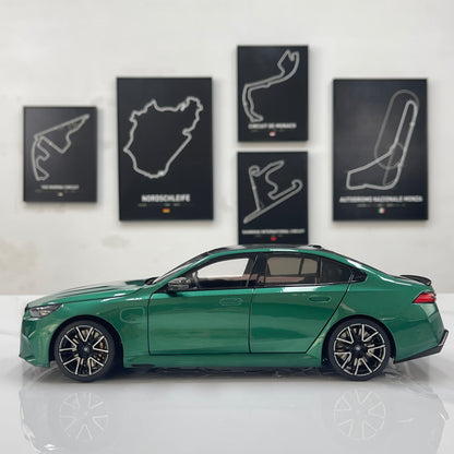 MINICHAMPS 1/18 BMW M5 2024 Metallic Green 110023800
