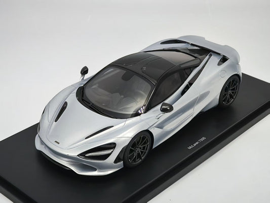 Topspeed 1/18 McLaren 720s Silver Resin Model TS0546