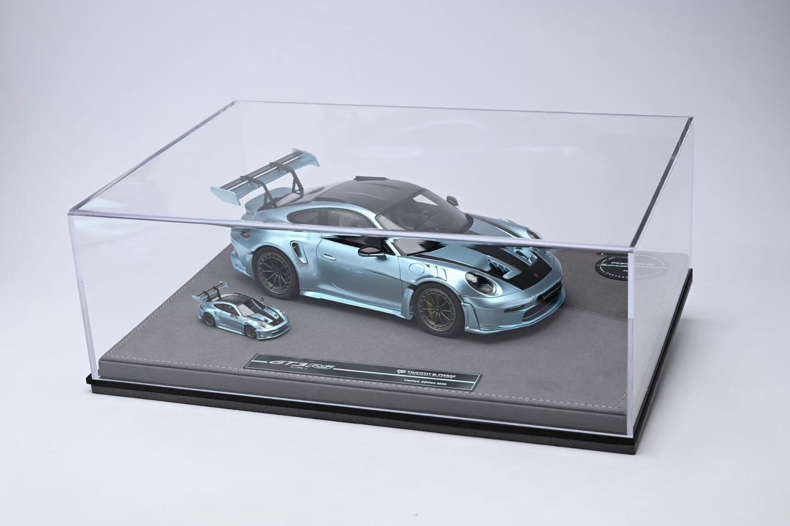 TP 1/18 Porsche 911 GT3RS Two-Car Set – Cigar Model Club