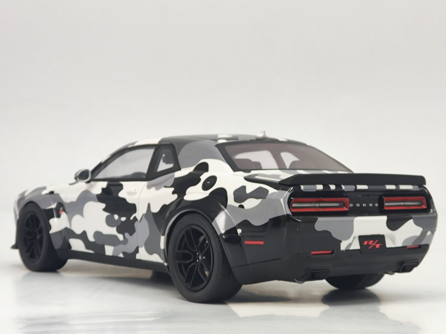 GT SPIRIT 1/18 Dodge Hellcat Black and White Camouflage Model Car Model