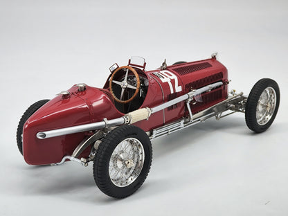 CMC 1/18 Alfa Romeo P3 Caracciola #42 Red Alloy Car Model M227
