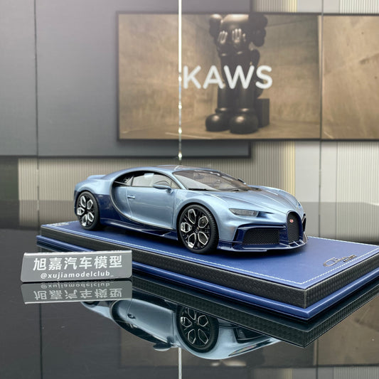 MR 1/18 Bugatti Chiron Profilee Atlantic Blue Limited Edition Car Model Ornament