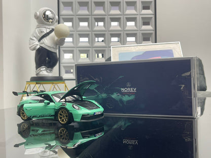 NOREV 1/18 Porsche 911 992 GT3RS alloy full-open simulation car model ornaments