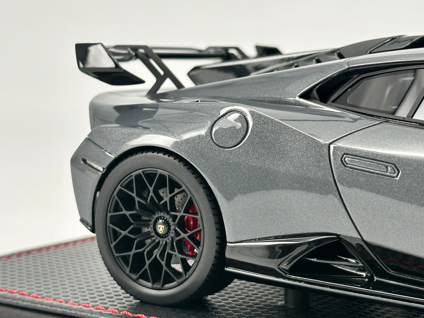 MR 1/18 Lamborghini Huracan STO 60th Anniversary Edition Simulation Car Model Lambo044SA
