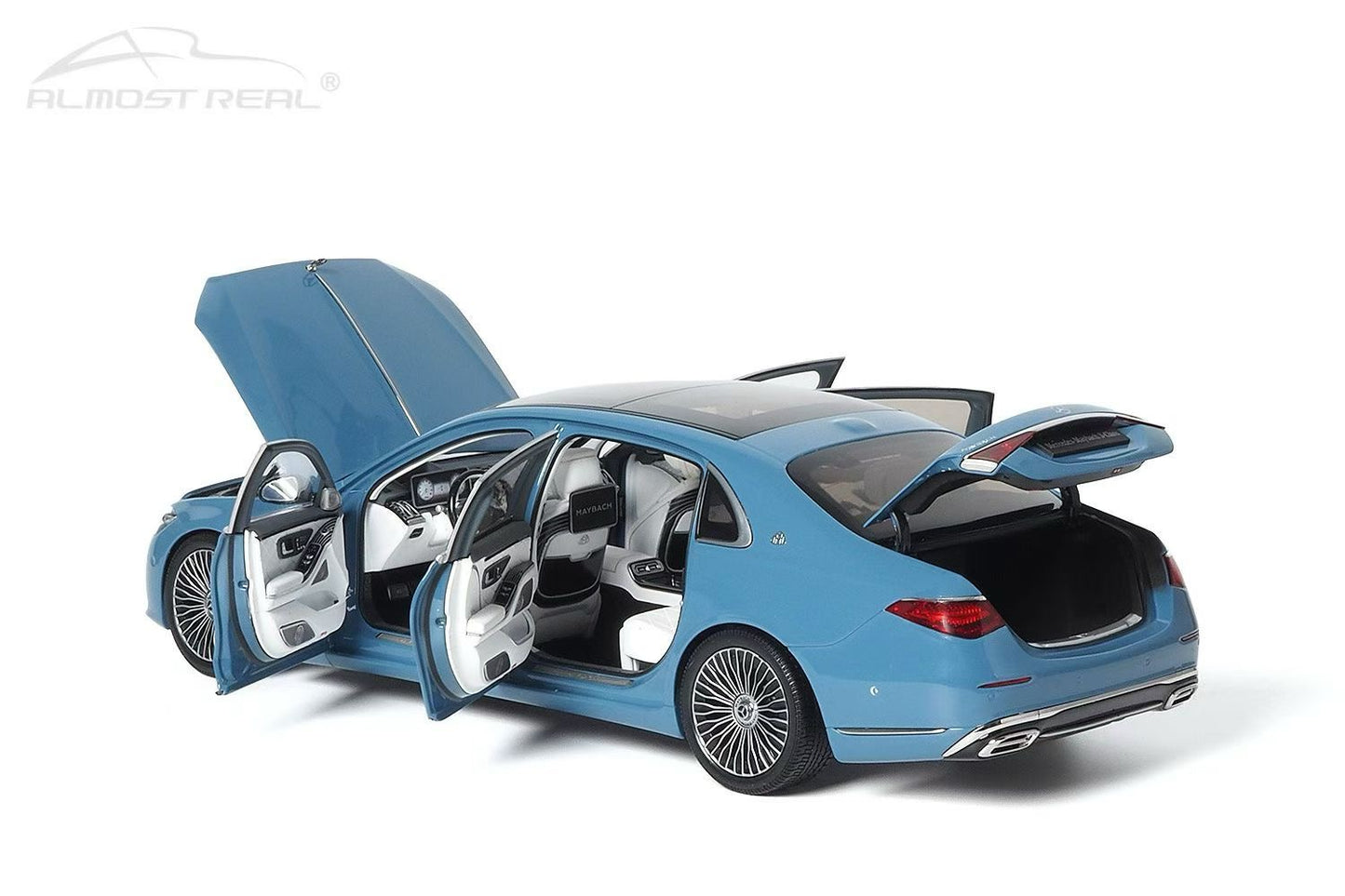 Almost Real 1/18 Mercedes-Benz Maybach S-Class 2021