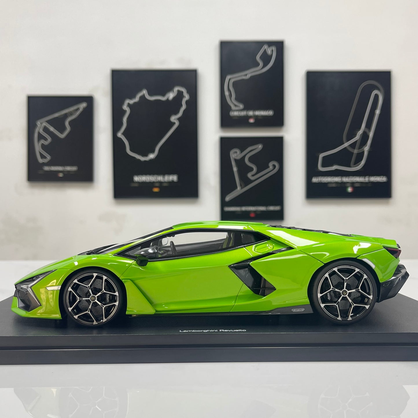 Topspeed 1/18 Lamborghini Revuelto Green TS0621
