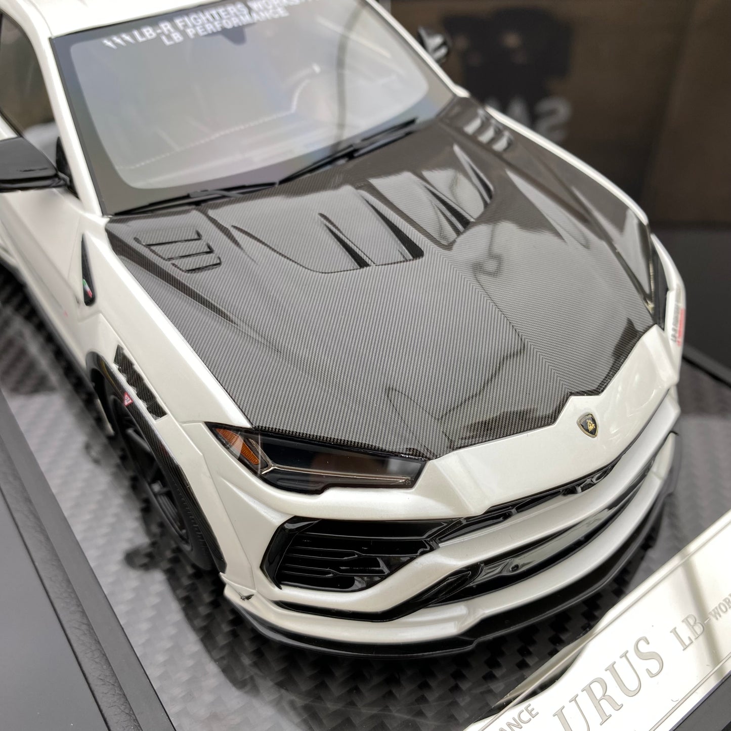 Vip Scale Models 1/18 Lamborghini URUS LBWK limited edition simulation resin car model