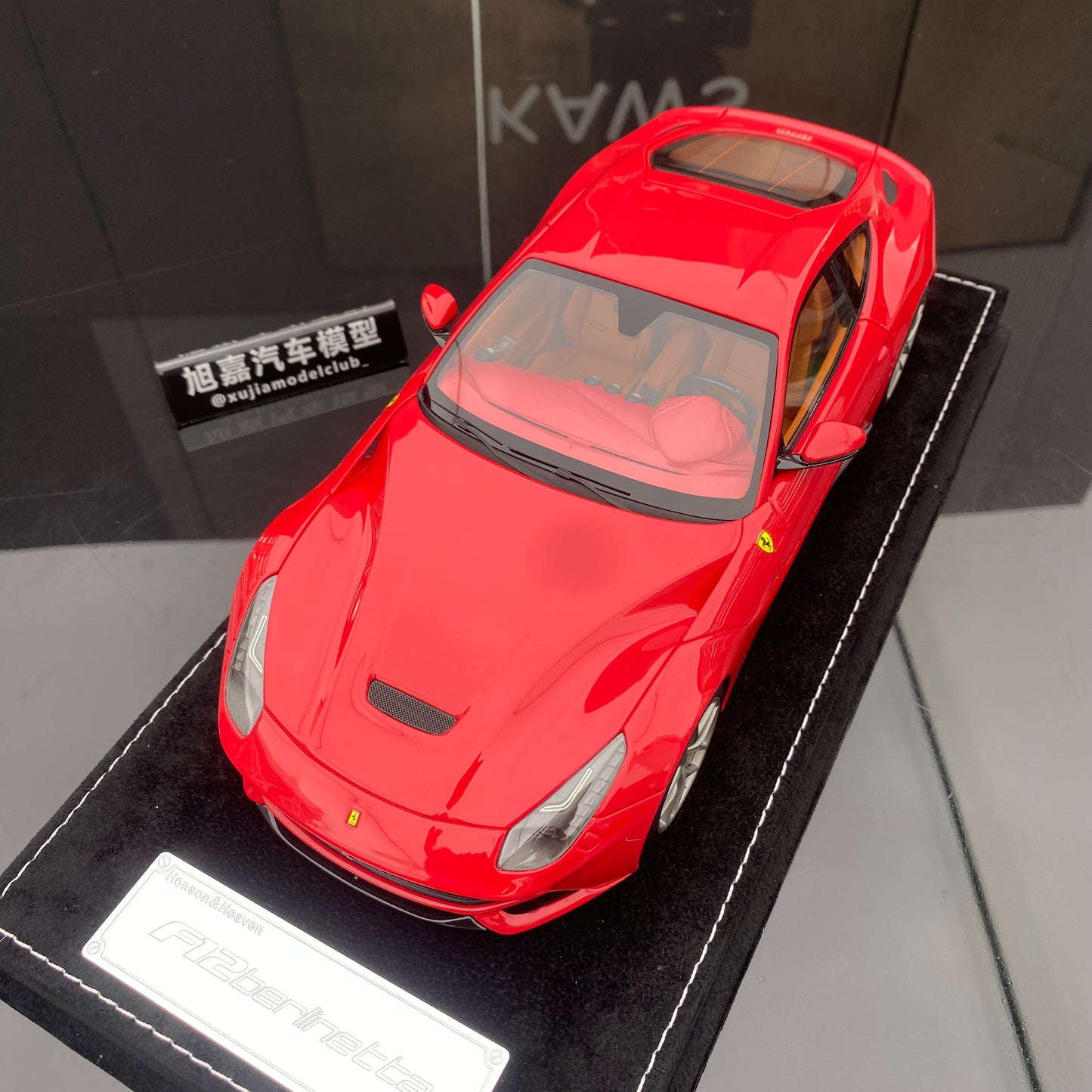 Adornos para el modelo Ferrari F12 Berlinetta rojo estándar de edición limitada, modelo HH 1/18