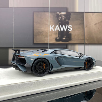MAKE UP 1/18 Lamborghini Aventador LP750-4 SV limited edition car model