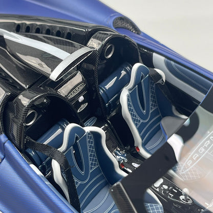 HH Model 1/18 Pagani Huayra – Matte Blue & Carbon Black (HH663)