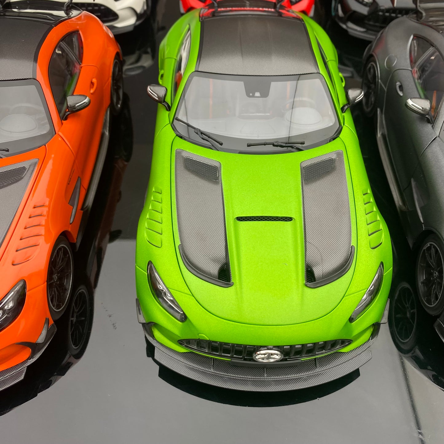 MINICHAMPS 1/18 Mercedes-Benz AMG GT Black SERIES alloy fully open price 1380-1428yuan
