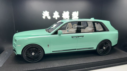 GL 1/18 Rolls-Royce Cullinan Simulation Model Car
