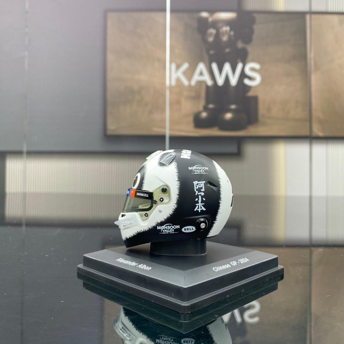 SPARK 1/5 Helmet 2024 Chinese Grand Prix Williams Team Albon 5HF151