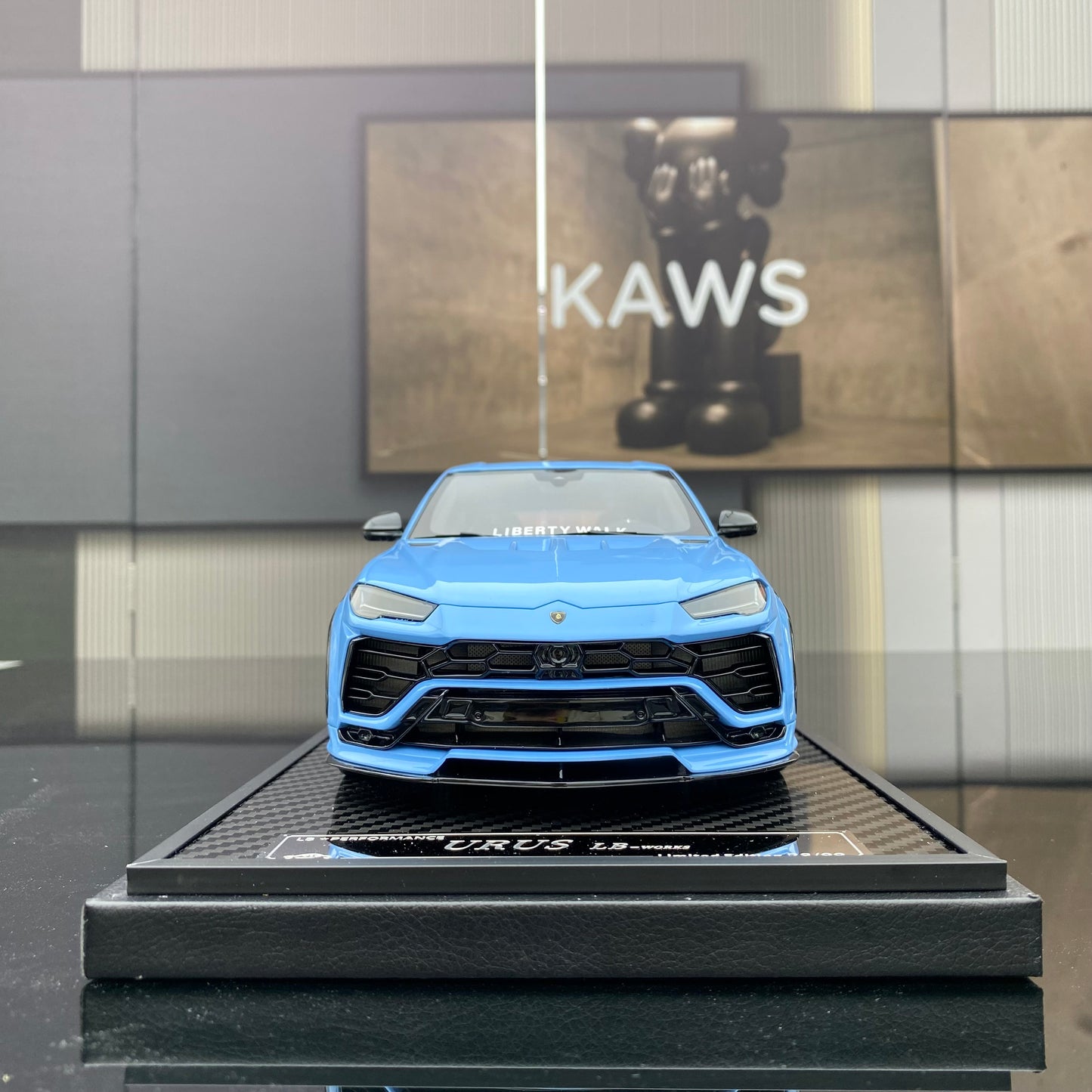 Vip Scale Models 1/18 Lamborghini URUS LBWK limited edition simulation resin car model