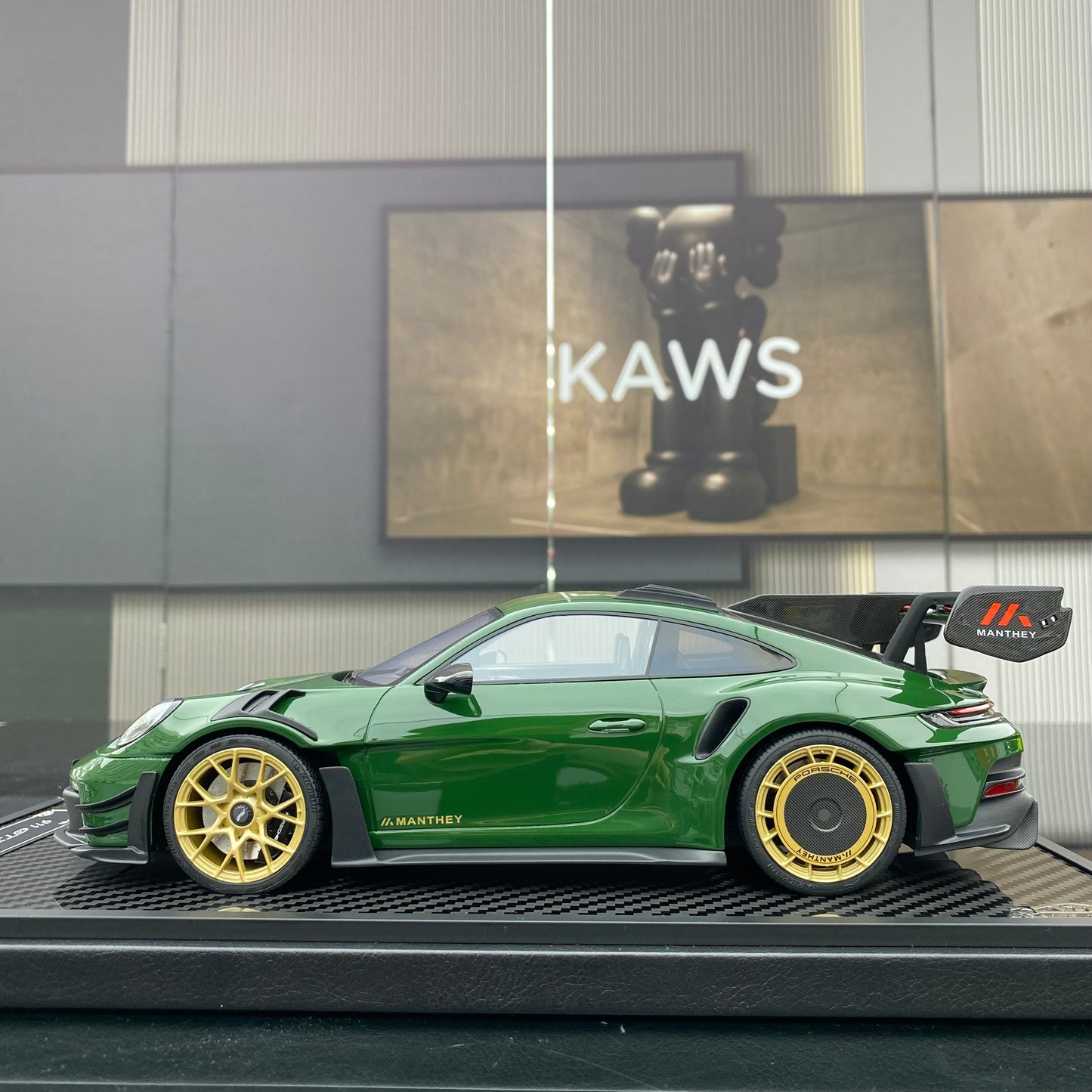 VIP Scale Models 1/18 Porsche 911 GT3RS Modified Car Model Ornaments Gift