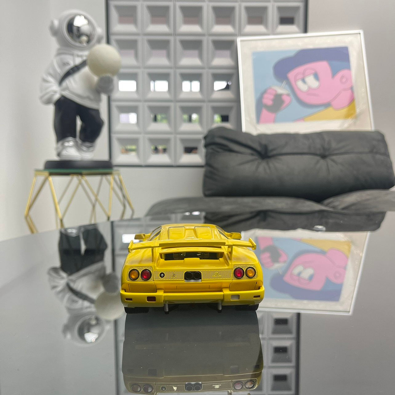 GT Spirit 1/18 Lamborghini Diablo Jota Corsa yellow sports car resin car model