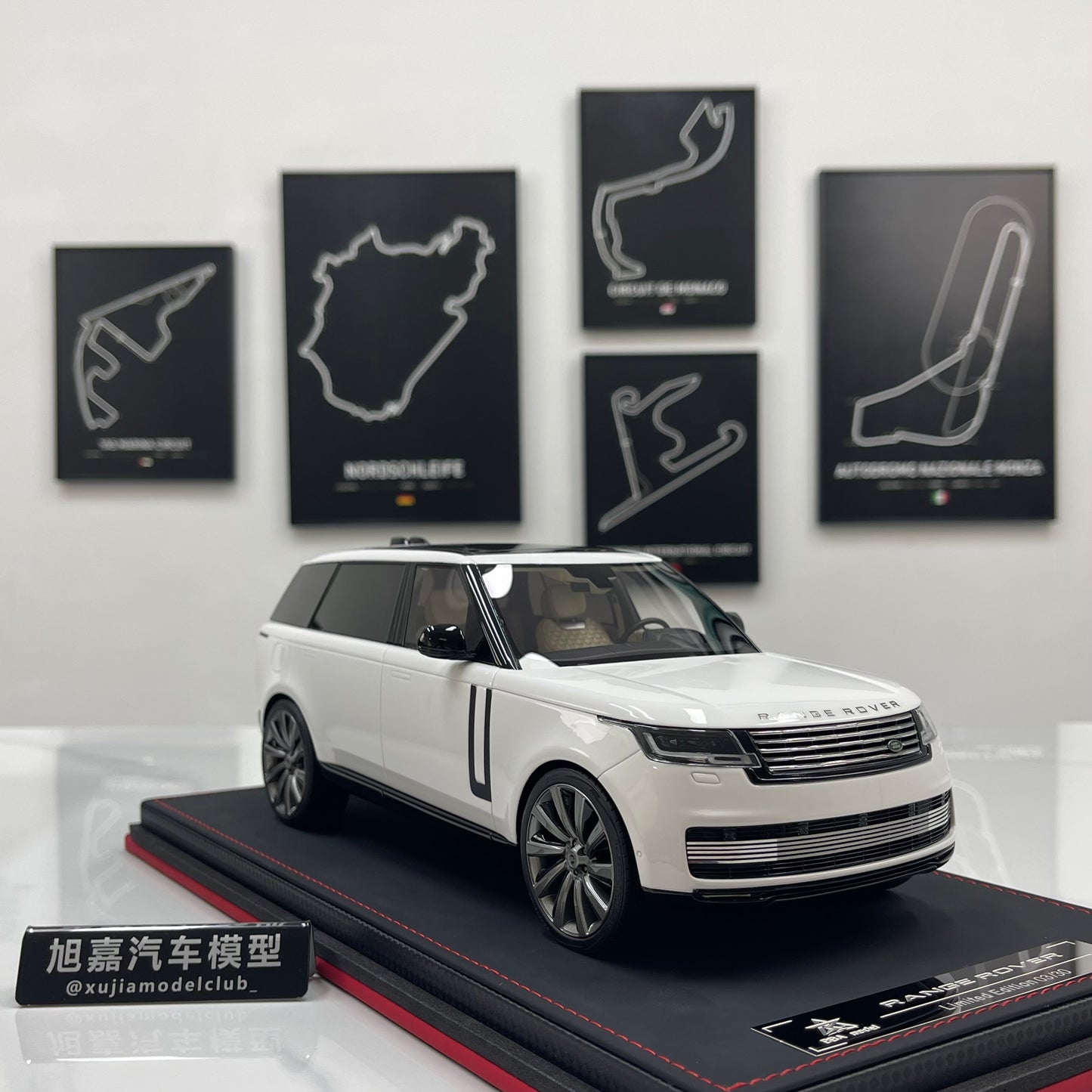 BBA MODEL 1/18 Land Rover Range Rover SVAutobiography Long Wheelbase — White Resin Model Car