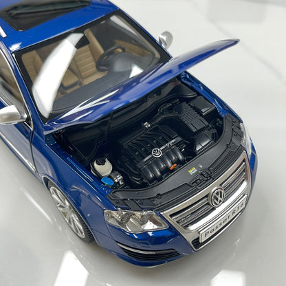 NZG 1/18 Volkswagen Passat R36 wagon Biscay Blue alloy model car