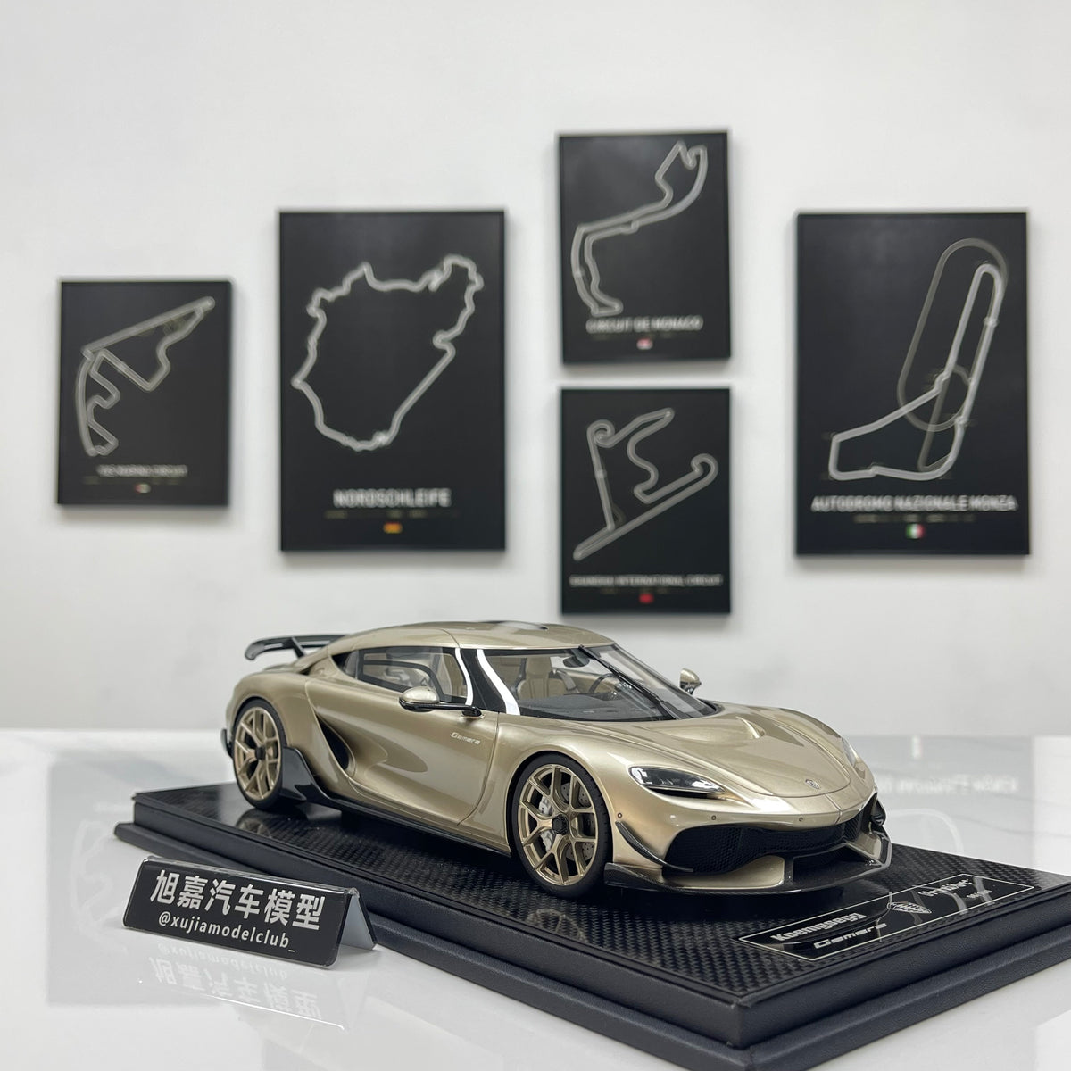 FrontiArt 1/18 Koenigsegg Gemera - Champagne - FA207