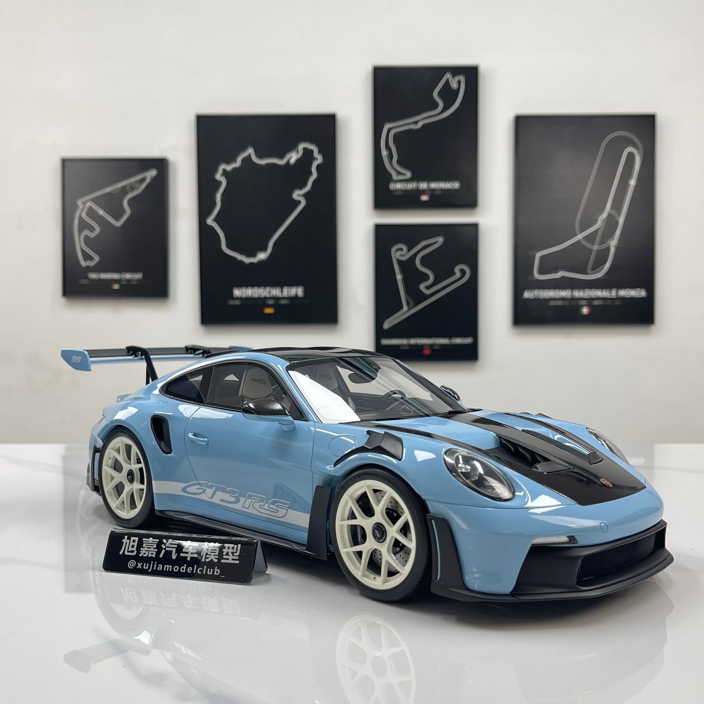 GT Spirit 1/12 Porsche 911 [992.1] GT3 Blue GT497