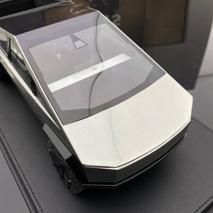 TOP Marques 1:18 Tesla Cybertruck resin car model